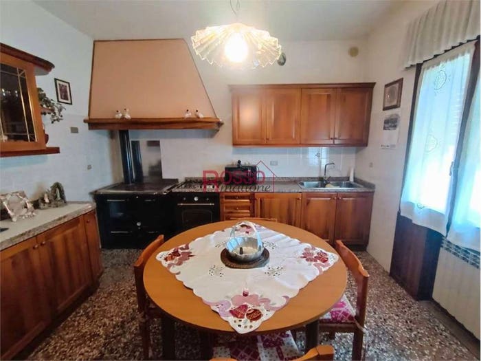 Casa con 5 locali in vendita in Via Aquileia, Cordignano