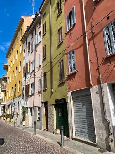 Casa con 6 locali in vendita in Strada Settembre, Centro Storico, Parma