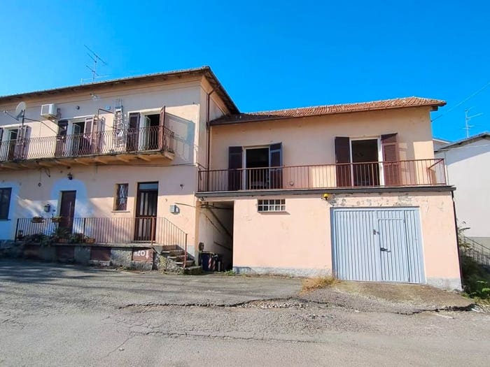 Casa quadrilocale in vendita in Via Bedale, Centro, Basaluzzo