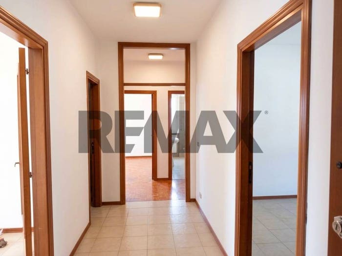 Appartamento con 5 locali in vendita in ginestreto, Centro, Montefano