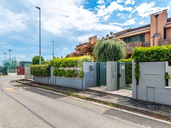 Casa con 5 locali in vendita in Via arcour, Fiano