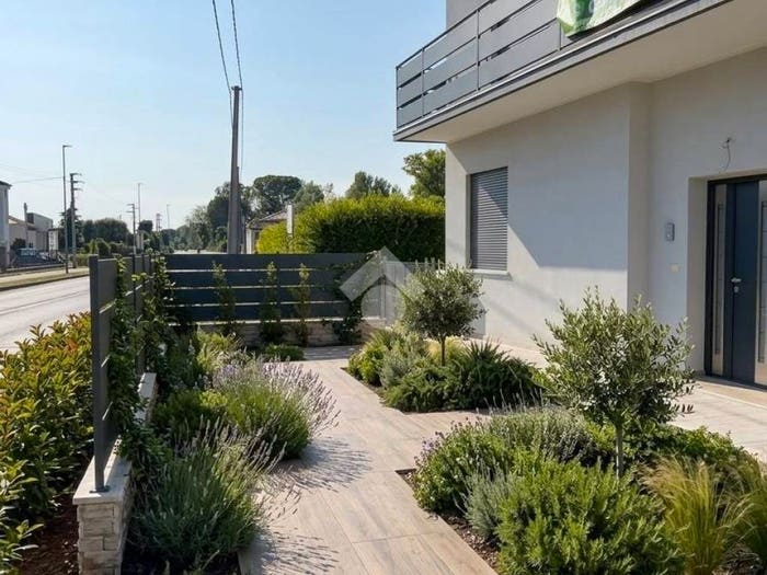 Casa con 5 locali in vendita in Via Noventana, Noventa, Noventa Padovana