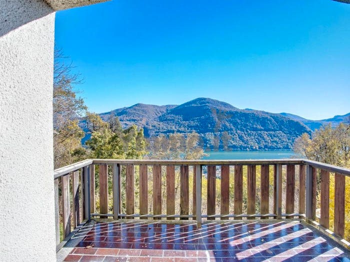 Casa con 6 locali in vendita in Via Ferrari Franco, Ardena, Brusimpiano