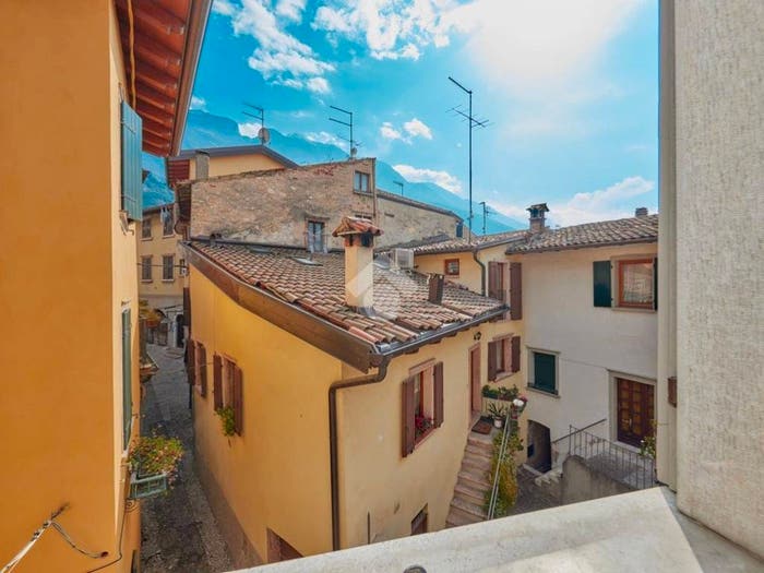Appartamento bilocale in vendita in Via Dosso, Centro, Malcesine