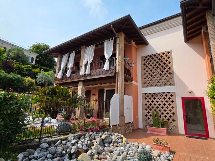 Appartamento quadrilocale in vendita in Via Vittorio Alfieri, Centro, Calcinato