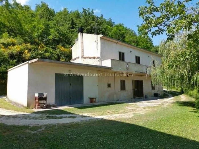 Casa con 6 locali in vendita in Contrada Bosco, Civitella Casanova
