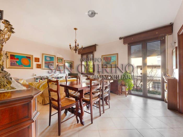 Casa con 6 locali in vendita in Via Claudia, Centro, Maranello