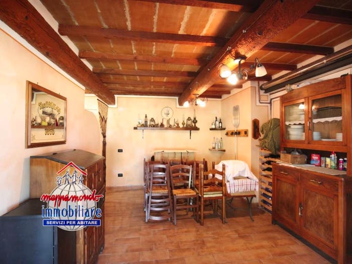 Casa con 5 locali in vendita in VIA RIGA, Crevalcore