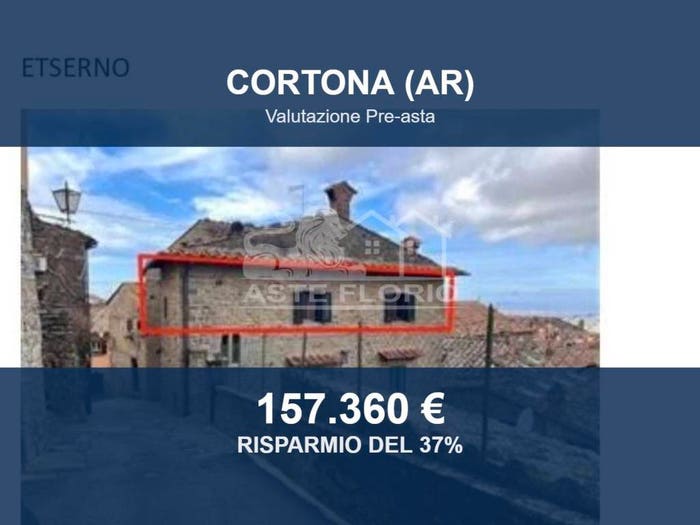 Appartamento con 6 locali in vendita in Via del Salvatore, Centro, Cortona