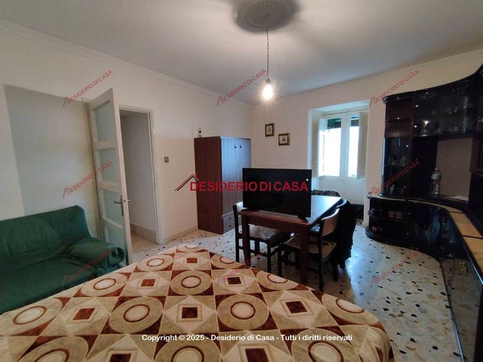 Casa con 6 locali in vendita in Via Vittorio Emanuele II, Gangi