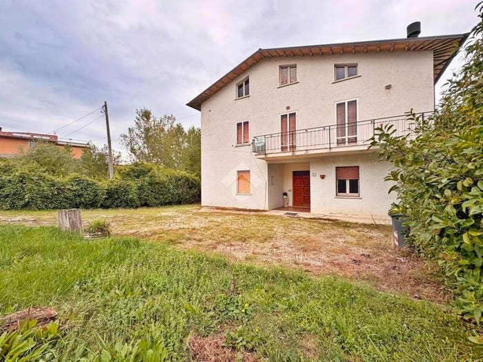 Casa con 6 locali in vendita in Via Flaminia Sud, Gaifana Colle, Nocera Umbra