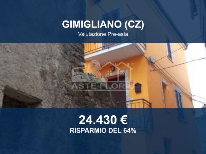 Appartamento con 6 locali in vendita in Corso Vittorio Emanuele III, Centro, Gimigliano