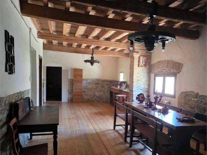Casa con 6 locali in vendita in Marano sul Panaro
