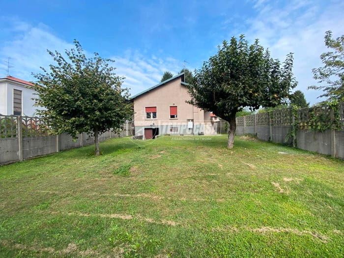 Casa trilocale in vendita in Via San Giovanni, Castellanza