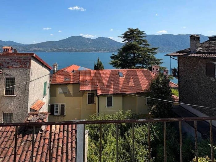 Casa trilocale in vendita in Rione Cadevecchio, Gonte, Oggebbio