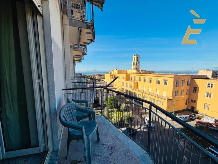 Appartamento quadrilocale in vendita in Via del Santuario, Torre del Greco