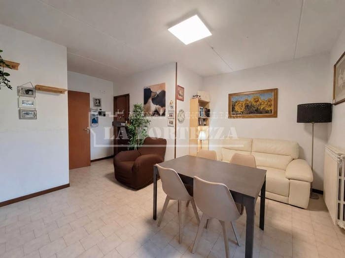 Appartamento con 5 locali in vendita in Via Clemente Merlo, Pisanova Pardi, Pisa
