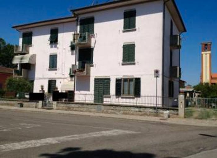 Appartamento con 6 locali in vendita in Via dell'Indipendenza, San Pierino, Fucecchio