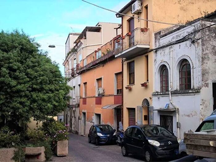 Appartamento trilocale in vendita in Via Francesco Fiorentino, Centro Storico, Catanzaro