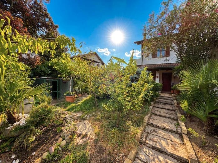 Casa trilocale in vendita in Via Emilio Alessandrini, Santa Corinna, Noviglio
