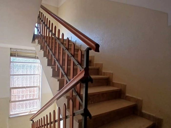 Casa con 6 locali in vendita in Via Arturo Toscanin, Centro, San Polo d'Enza