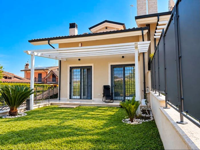 Casa con 6 locali in vendita in Via Filippo Brunelleschi, Mentana