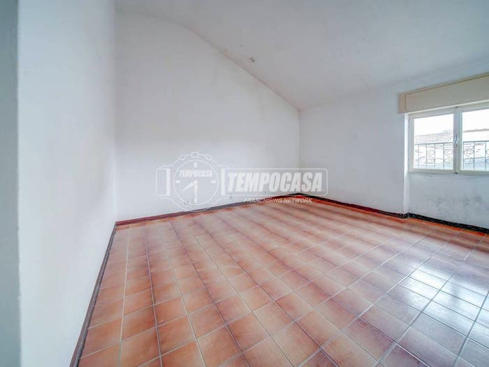 Appartamento con 6 locali in vendita in Via Brunoi Buozzi, Divignano