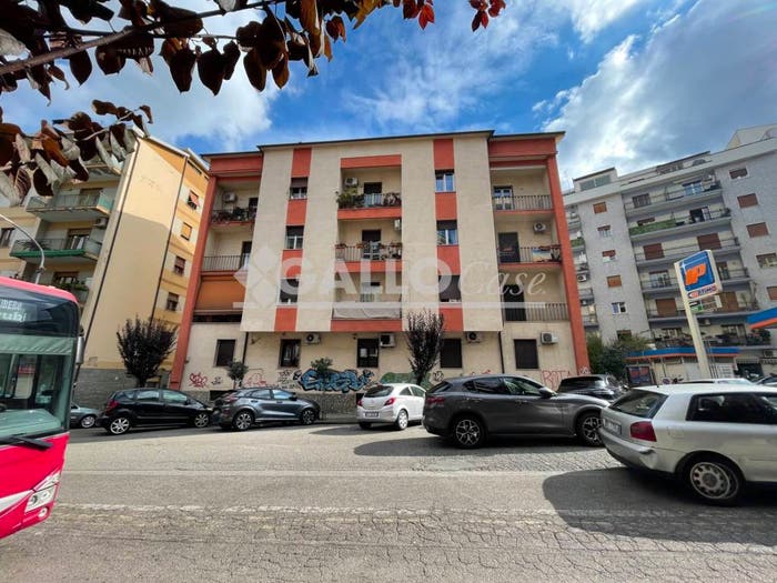 Appartamento quadrilocale in vendita in Via Alberto Serra, Centro, Cosenza