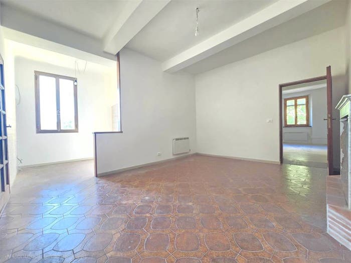 Appartamento con 6 locali in vendita in Camaiore Paese, Camaiore