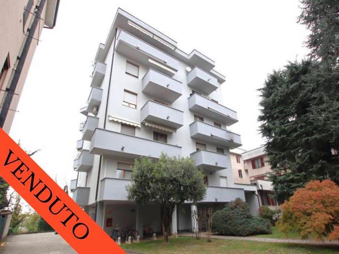 Appartamento trilocale in vendita in Via Lodi Vecchio, Fanfani, Lodi