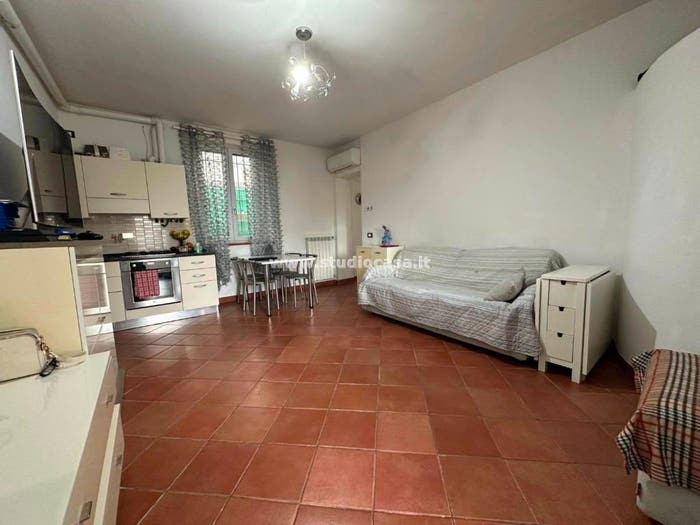 Casa quadrilocale in vendita in Via Cappuccini, Ombriano Sabbioni San Carlo, Crema