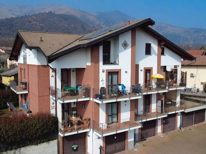 Appartamento con 6 locali in vendita in Via dei Caduti, Centro, Givoletto