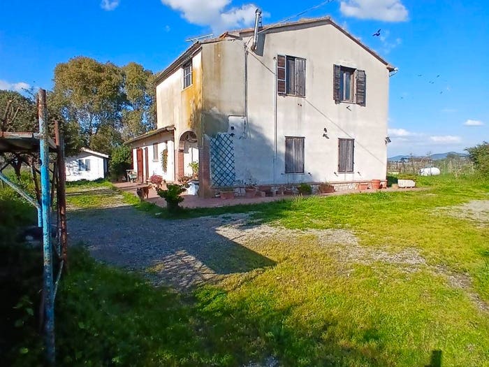 Casa con 6 locali in vendita in La Principina, Grosseto