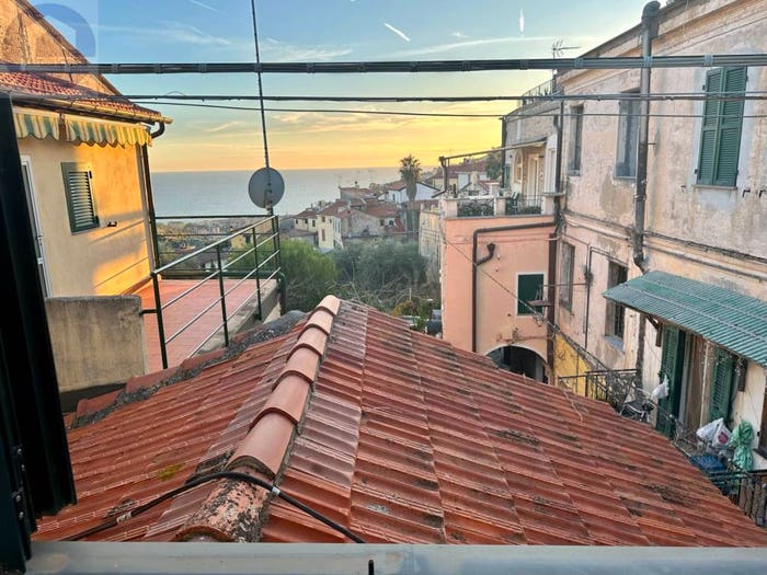 Casa con 5 locali in vendita in Via Giuseppe Conio, Centro, Pompeiana