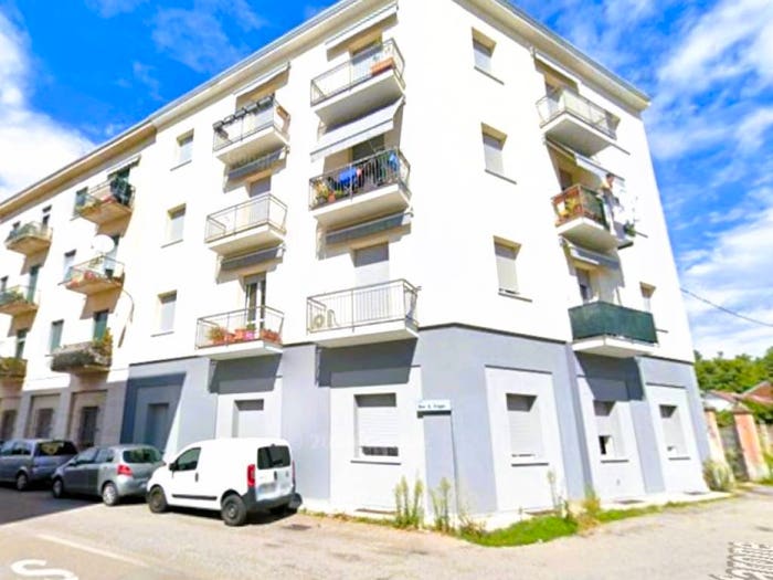 Appartamento quadrilocale in vendita in Via Don Giovanni Frippo, Cascinetta, Gallarate