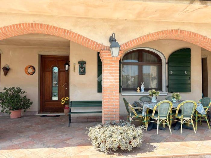 Casa quadrilocale in vendita in Via Giacomo Matteotti, Torricella, Motteggiana