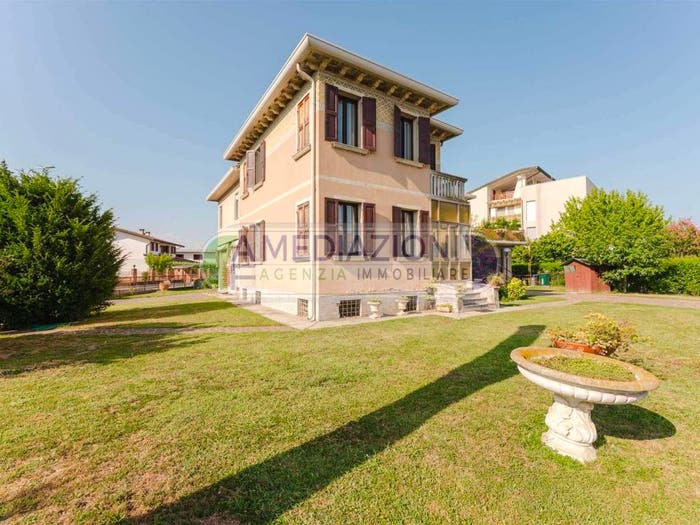 Casa con 6 locali in vendita in Via Boldani, Mira Porte, Mira