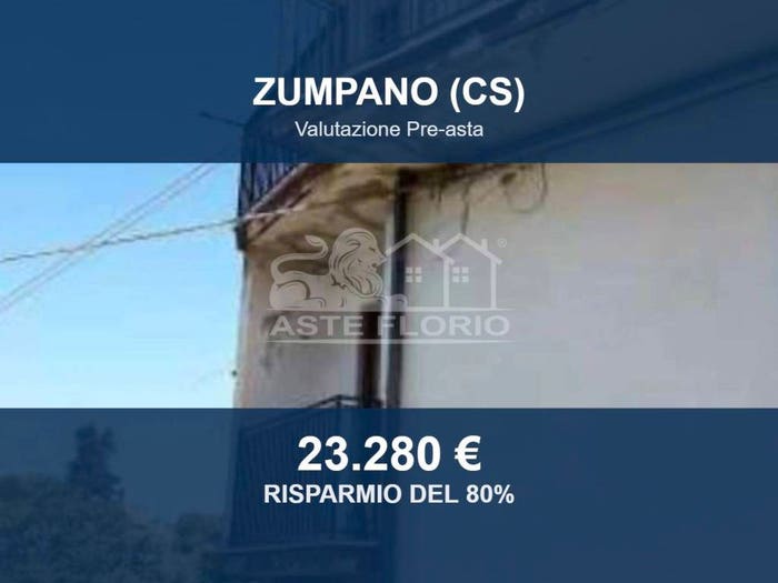 Casa con 6 locali in vendita in Via Giacomo Matteotti, Centro, Zumpano
