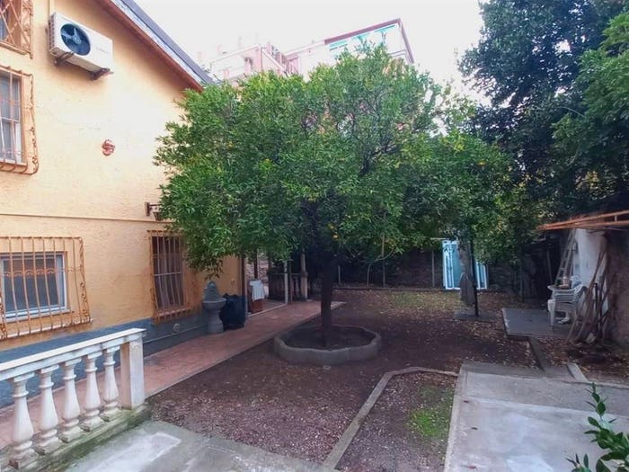 Appartamento con 6 locali in vendita in Vico Alfieri, Via Roma Borgo Barusso, Alassio