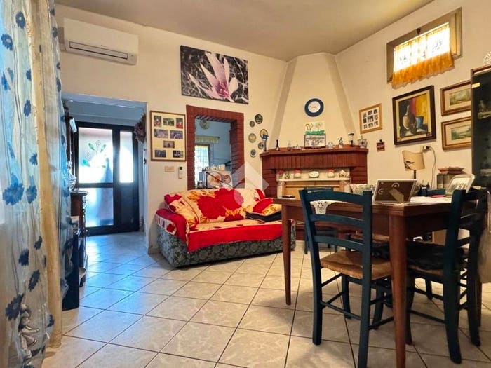 Appartamento bilocale in vendita in Via Assuero Vanni, Casale, Prato