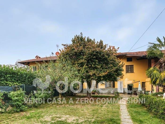 Casa con 5 locali in vendita in Via del Molino, Rivarolo Canavese
