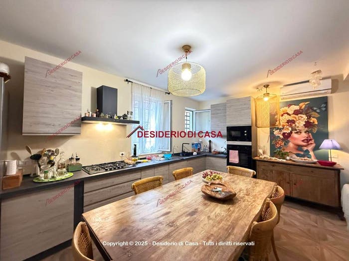 Appartamento bilocale in vendita in Viale Leone, Sferracavallo Barcarello, Palermo