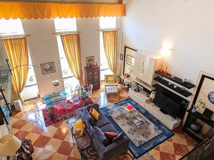 Appartamento con 6 locali in vendita in Via Antonietta Massuccone Mazzini, Bolzaneto, Genova
