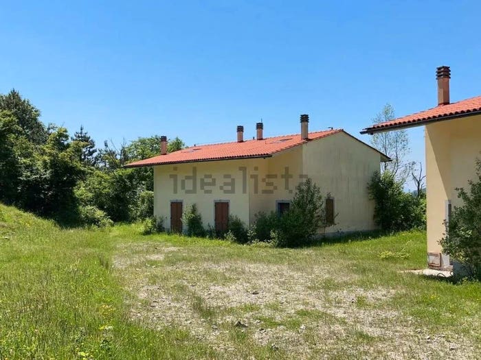 Casa con 6 locali in vendita in Firenzuola