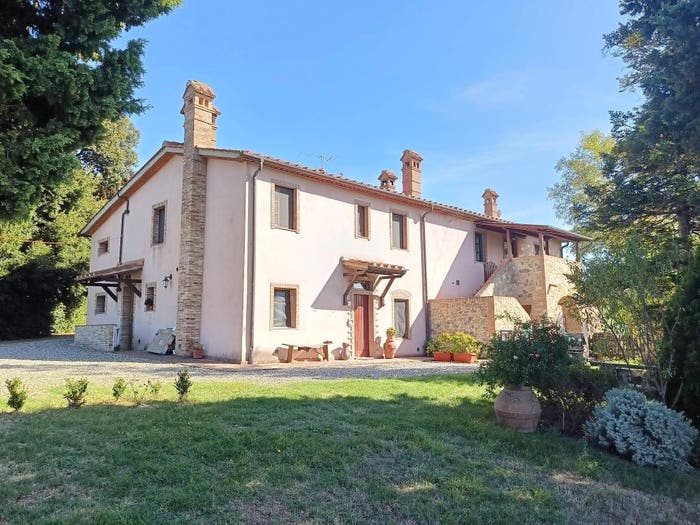 Casa con 6 locali in vendita in Via per Pagliana, Fauglia
