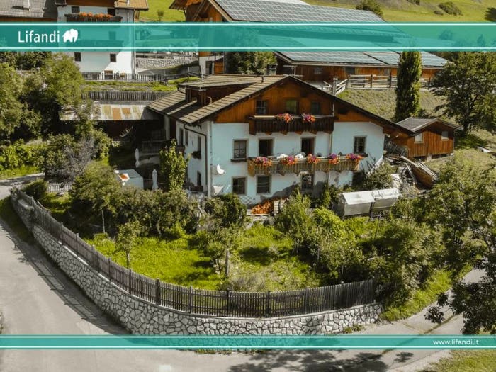 Casa con 6 locali in vendita in Niederpflanzstraße, Centro, Campo di Trens