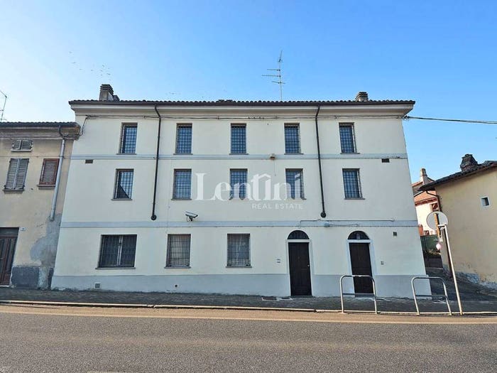 Casa con 6 locali in vendita in Via Mario Talice, Mirabello Monferrato
