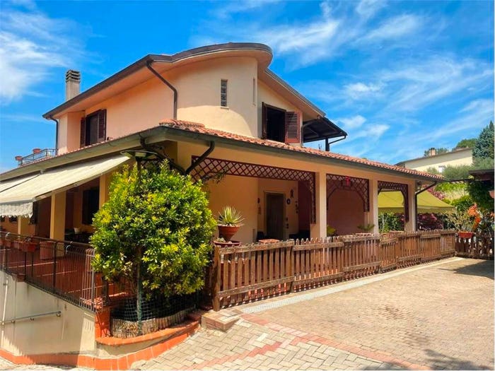 Casa con 6 locali in vendita in della gessara, Cenerente Canneto, Perugia