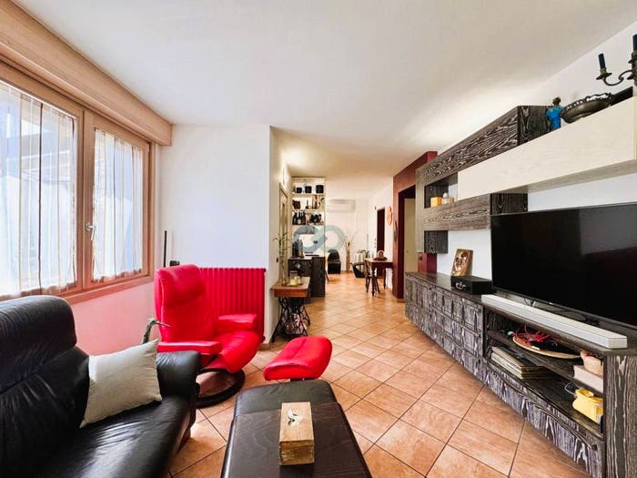 Casa con 6 locali in vendita in Vicolo Sedesina, Piazza, Bedizzole