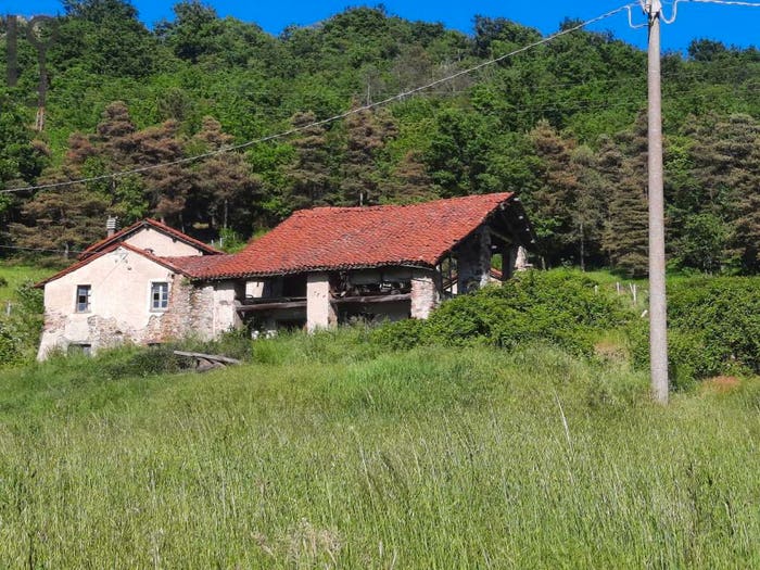 Casa con 6 locali in vendita in loc recoaro, Cairo Montenotte